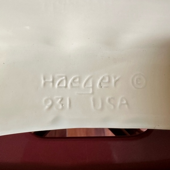 Vtg Royal Haeger 2 Piece Bathroom Set Tissue Cover Cup Ceramic Ivory Cream MCM - Picture 10 of 16